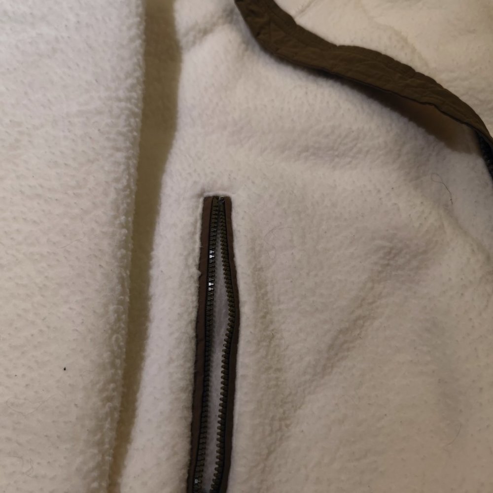 Gap Fleece Jacket - Picture 4 of 5